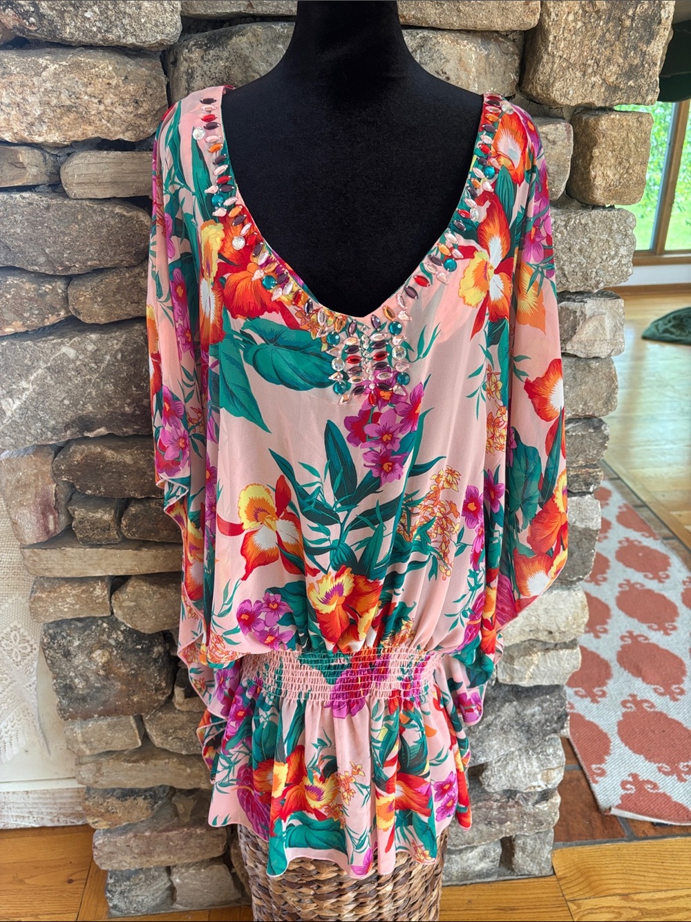 Victoria’s Secret floral coverup kaftan style